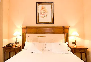 Aparthotel Hispanos 7 Suiza Barcelona Hotel
