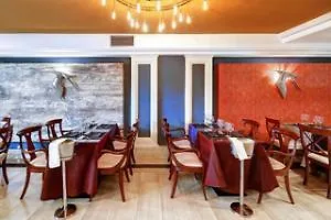 Aparthotel Hispanos 7 Suiza Barcelona